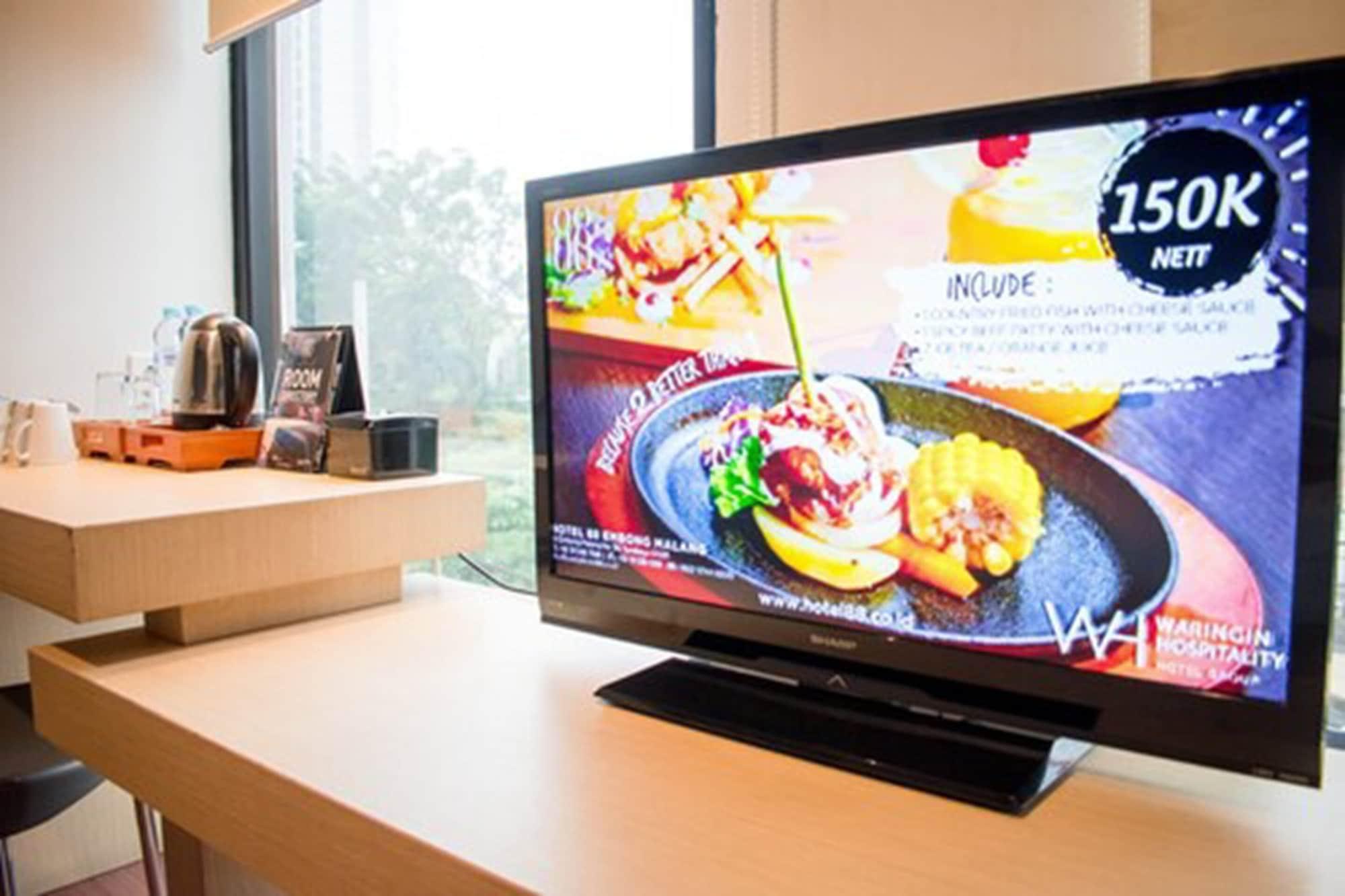 Hotel 88 Embong Malang Tunjungan Surabaya By Wh - Breakfast With The Best View On The Highest Floor And Strategic Location In The City Center Zewnętrze zdjęcie